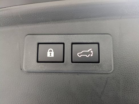 Used 2024 Subaru Outback Limited AWD/4WD image 14