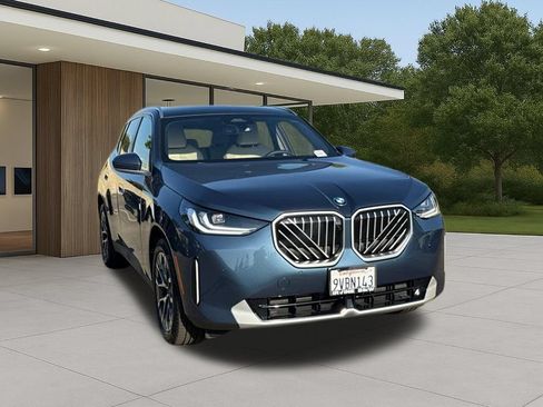 Used 2026 BMW X3 xDrive30i w/ Premium Package AWD/4WD image 5