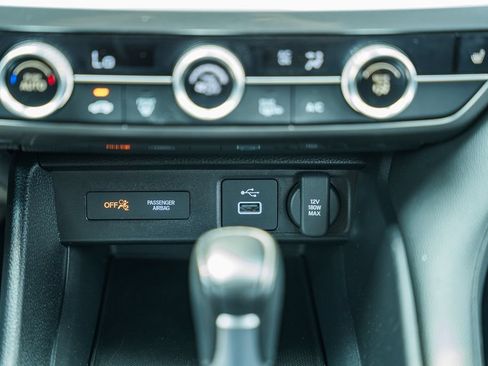 Used 2023 Acura Integra FWD image 21