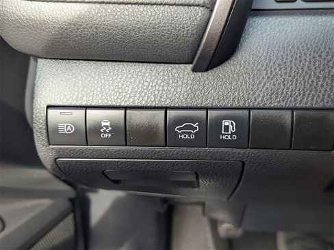 Used 2021 Toyota Camry SE image 28