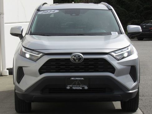 Certified 2024 Toyota RAV4 XLE w/ Convenience Package image 3