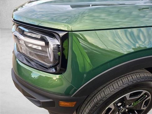 Used 2024 Ford Bronco Sport Outer Banks w/ Tech Package image 22