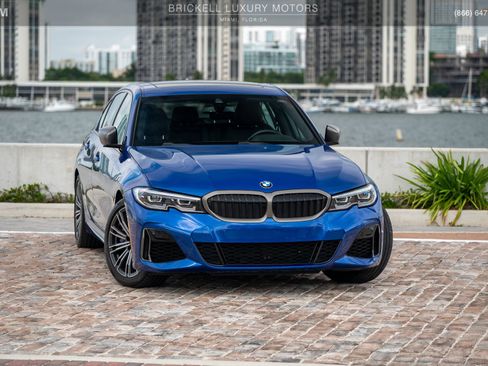 Used 2022 BMW M340i w/ Premium Package image 2
