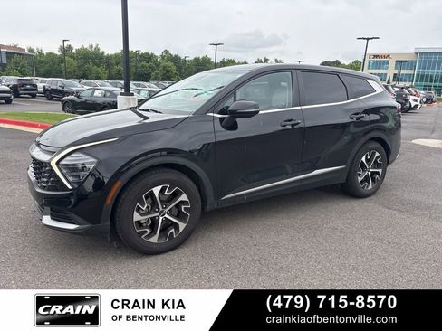 Certified 2024 Kia Sportage EX FWD image 3