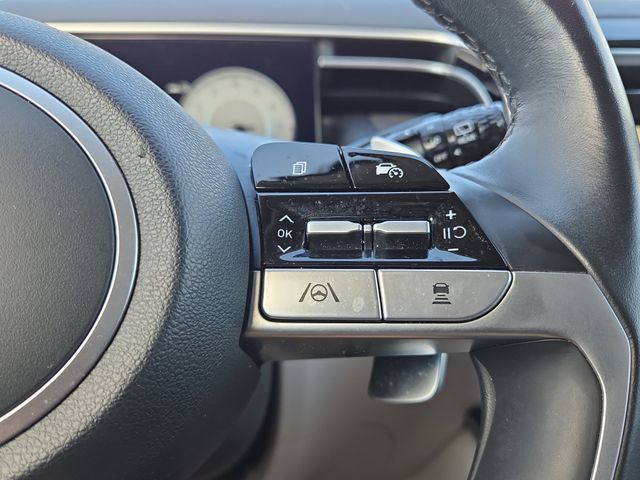 Certified 2023 Hyundai Tucson Limited AWD/4WD image 16