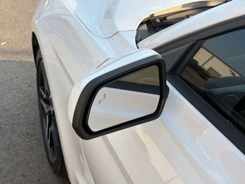 Used 2022 Ford Mustang Premium image 14