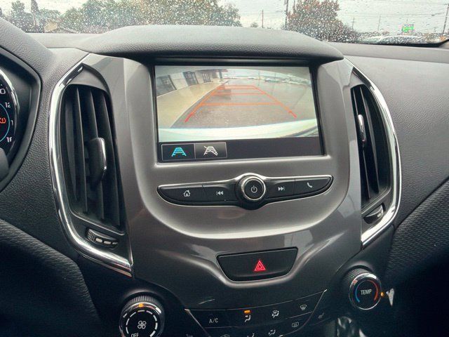 Used 2018 Chevrolet Cruze LT w/ LT Fleet Convenience Package FWD image 22