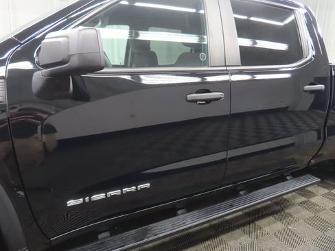 Used 2023 GMC Sierra 1500 Pro w/ Graphite Edition AWD/4WD image 39