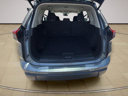 Used 2025 Nissan Rogue SV AWD/4WD image 21