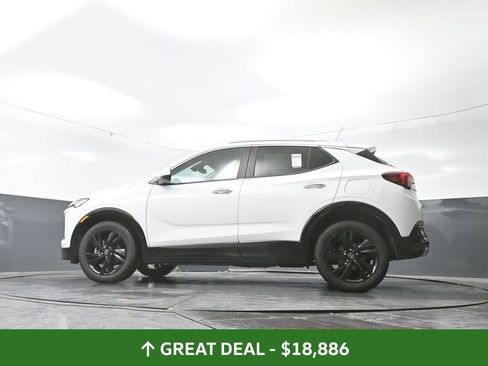 Used 2024 Buick Encore GX Sport Touring image 50