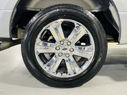 Used 2020 Ford F150 XLT w/ Equipment Group 302A Luxury image 11