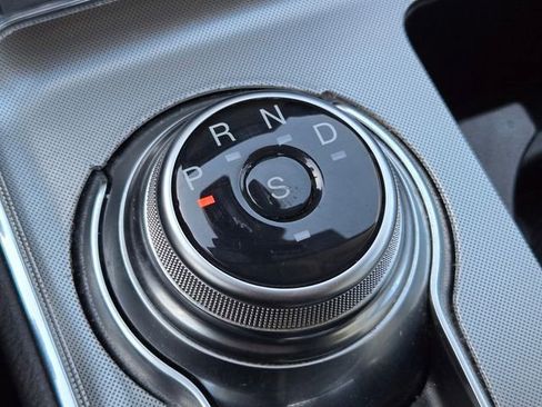 Certified 2023 Ford Edge Titanium w/ Class II Trailer Tow Package image 17