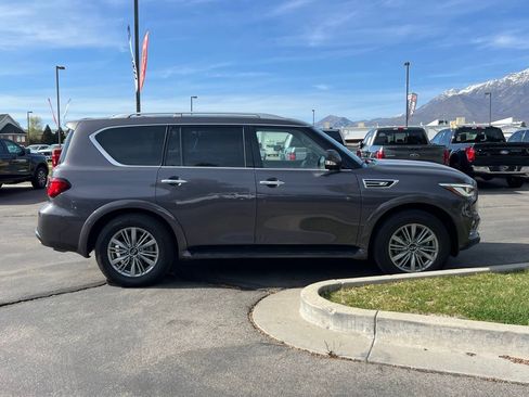 Used 2024 INFINITI QX80 Luxe AWD/4WD image 5
