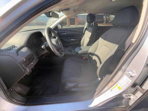 Used 2023 Honda Accord LX image 10