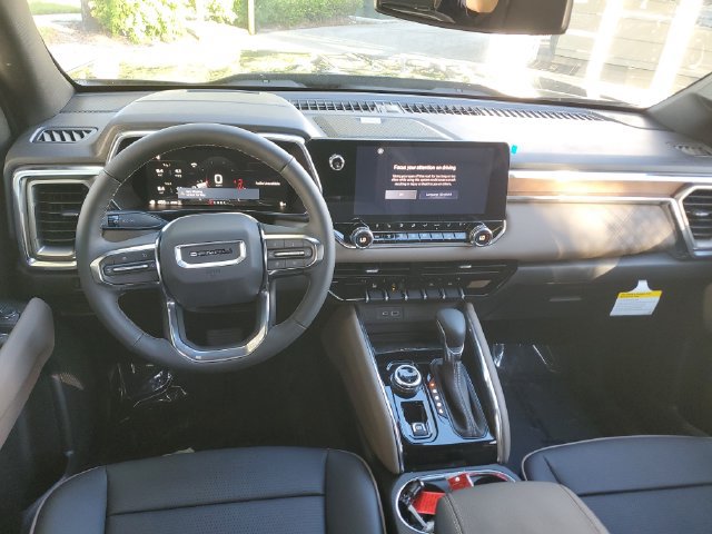 New 2026 GMC Canyon Denali w/ LPO, Denali Black Edition AWD/4WD image 6