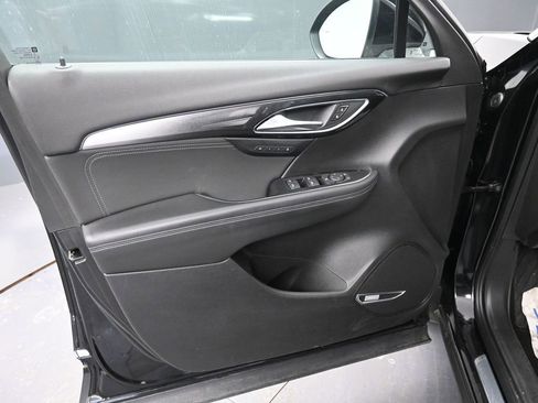 Used 2024 Buick Envision Preferred image 18