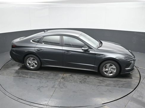 New 2026 Hyundai Sonata SE FWD image 13