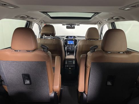 Used 2019 Subaru Ascent Touring image 17