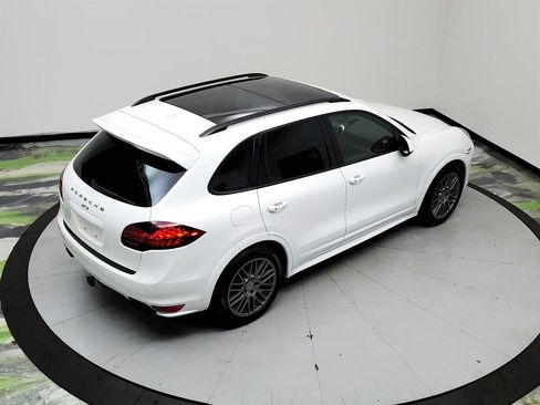 Used 2013 Porsche Cayenne GTS AWD/4WD image 35