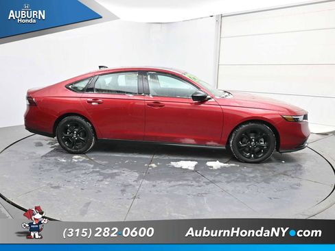 New 2025 Honda Accord SE image 14