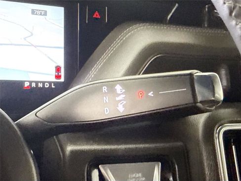 Used 2025 GMC Yukon Denali AWD/4WD image 26