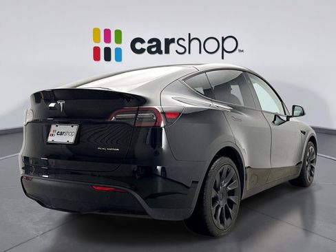 Used 2024 Tesla Model Y Long Range image 5