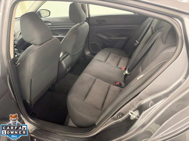 Used 2025 Nissan Altima 2.5 SV FWD image 18