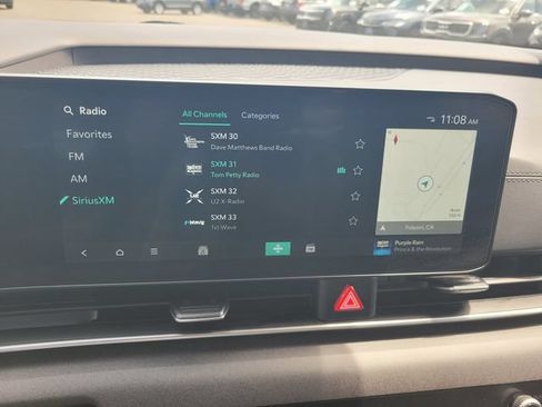 Used 2026 Kia Carnival EX FWD image 22