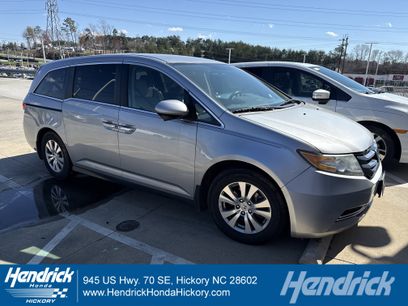 Used 2016 Honda Odyssey SE