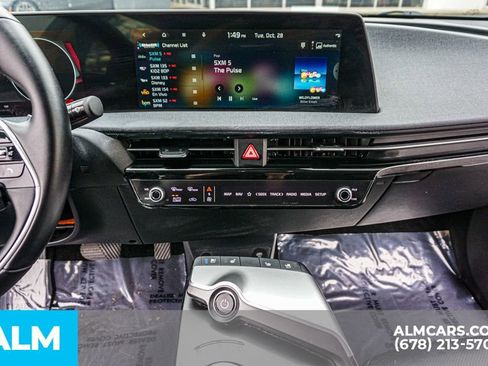 Used 2023 Kia EV6 Wind image 41