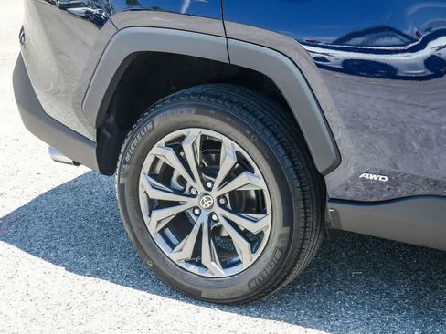 Used 2023 Toyota RAV4 Limited AWD/4WD image 10