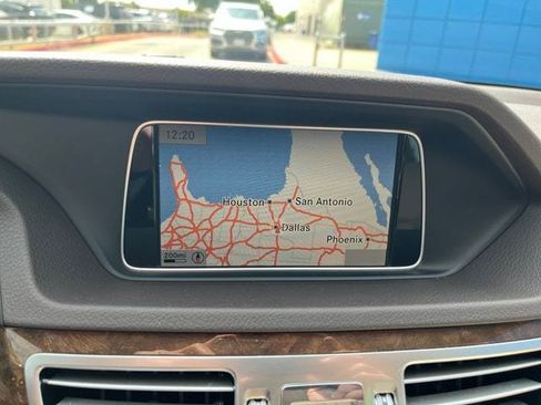 Used 2015 Mercedes-Benz E 350 4MATIC Sedan image 17