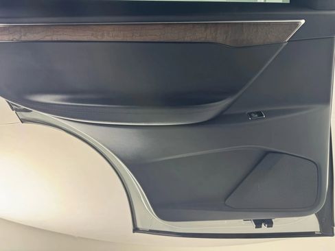 Used 2017 Tesla Model X 100D image 43