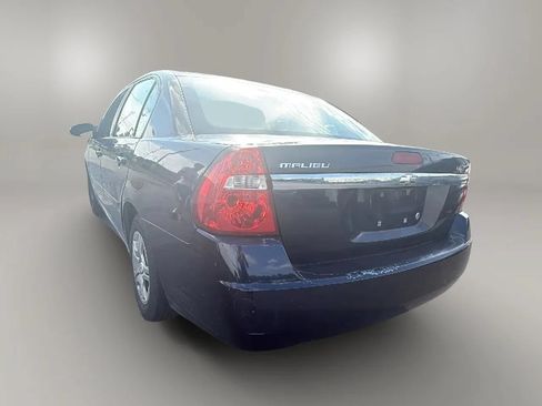 Used 2007 Chevrolet Malibu LS w/ Enhanced Safety Package FWD image 3