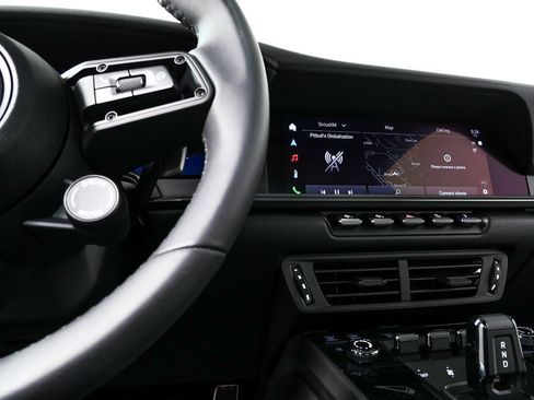 Certified 2025 Porsche 911 Carrera image 13