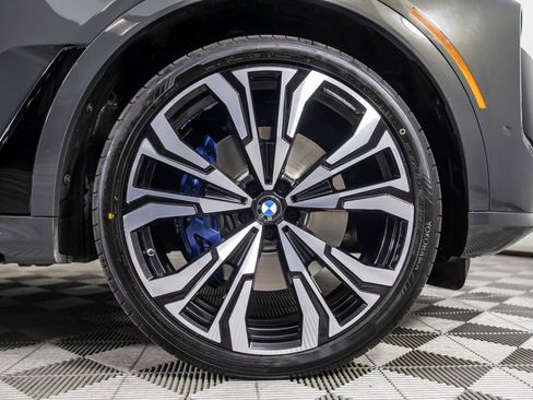 Used 2025 BMW X7 M60i w/ Executive Package AWD/4WD image 40