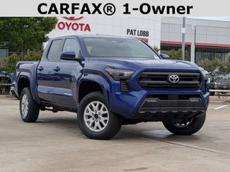 Used 2024 Toyota Tacoma SR5 AWD/4WD video 2