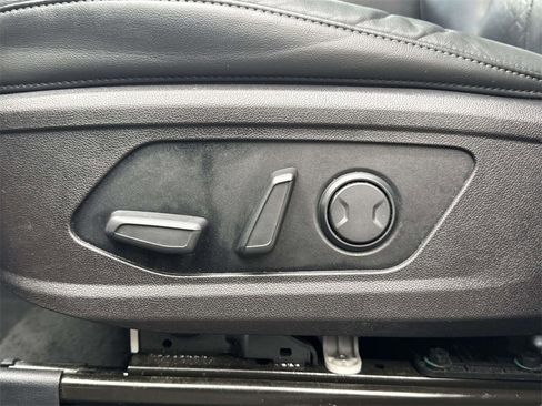 Used 2021 Kia Sorento S w/ Panoramic Sunroof Package image 17