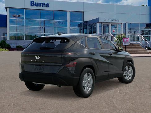 New 2026 Hyundai Kona SE image 4