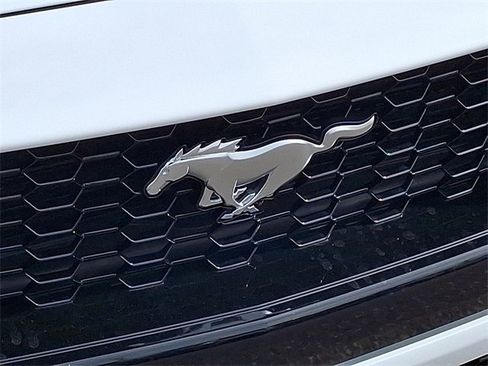 Used 2024 Ford Mustang GT Premium image 30
