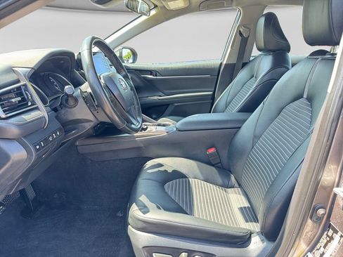 Used 2024 Toyota Camry SE FWD image 19