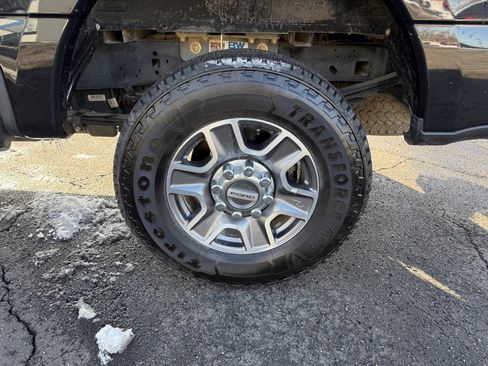 Used 2024 Ford F250 Lariat image 29