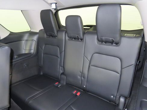 New 2026 Nissan Pathfinder SL image 14