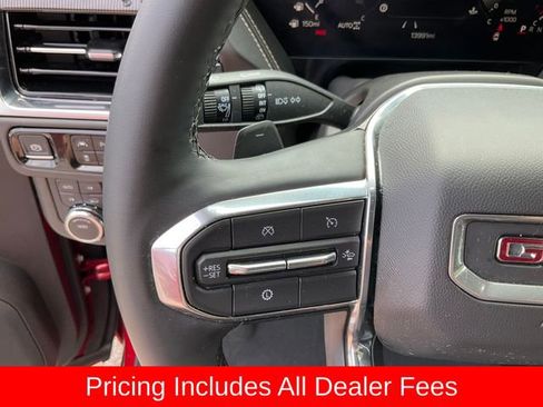 Used 2025 GMC Yukon XL Elevation AWD/4WD image 11