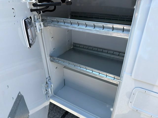 New 2027 Ford E-350 and Econoline 350 Super Duty w/ Power Equipment Group RWD image 11