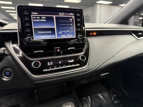 Used 2020 Toyota Corolla SE w/ SE Premium Package FWD image 25