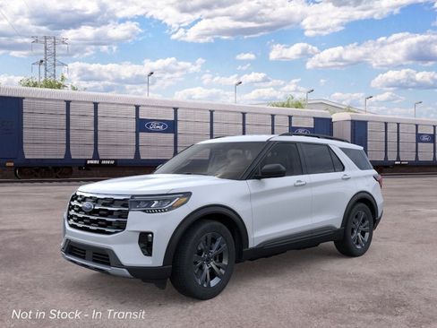 New 2026 Ford Explorer Active w/ Active Comfort Package AWD/4WD image 1