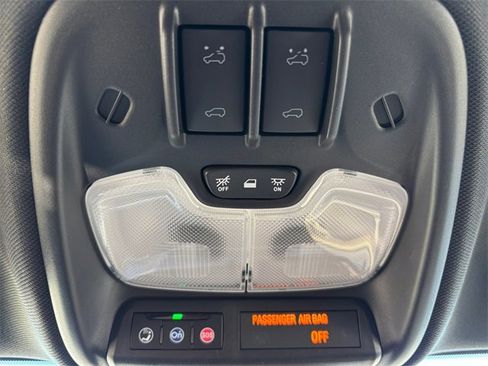 New 2026 Chevrolet Colorado ZR2 w/ Off-Road Front Bumper Package image 32