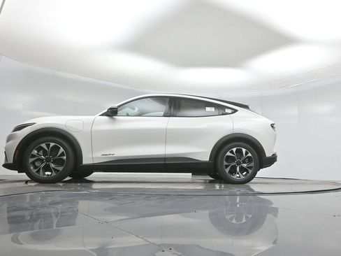 New 2026 Ford Mustang Mach-E Select RWD image 7