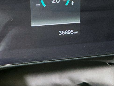 Used 2025 Kia K4 LXS image 19